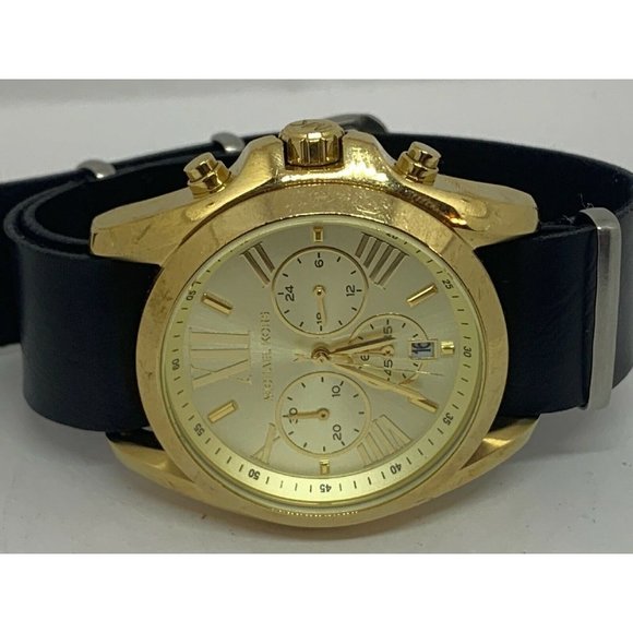 Michael Kors MK5605 Unisex Black Leather Analog Ch main image 5